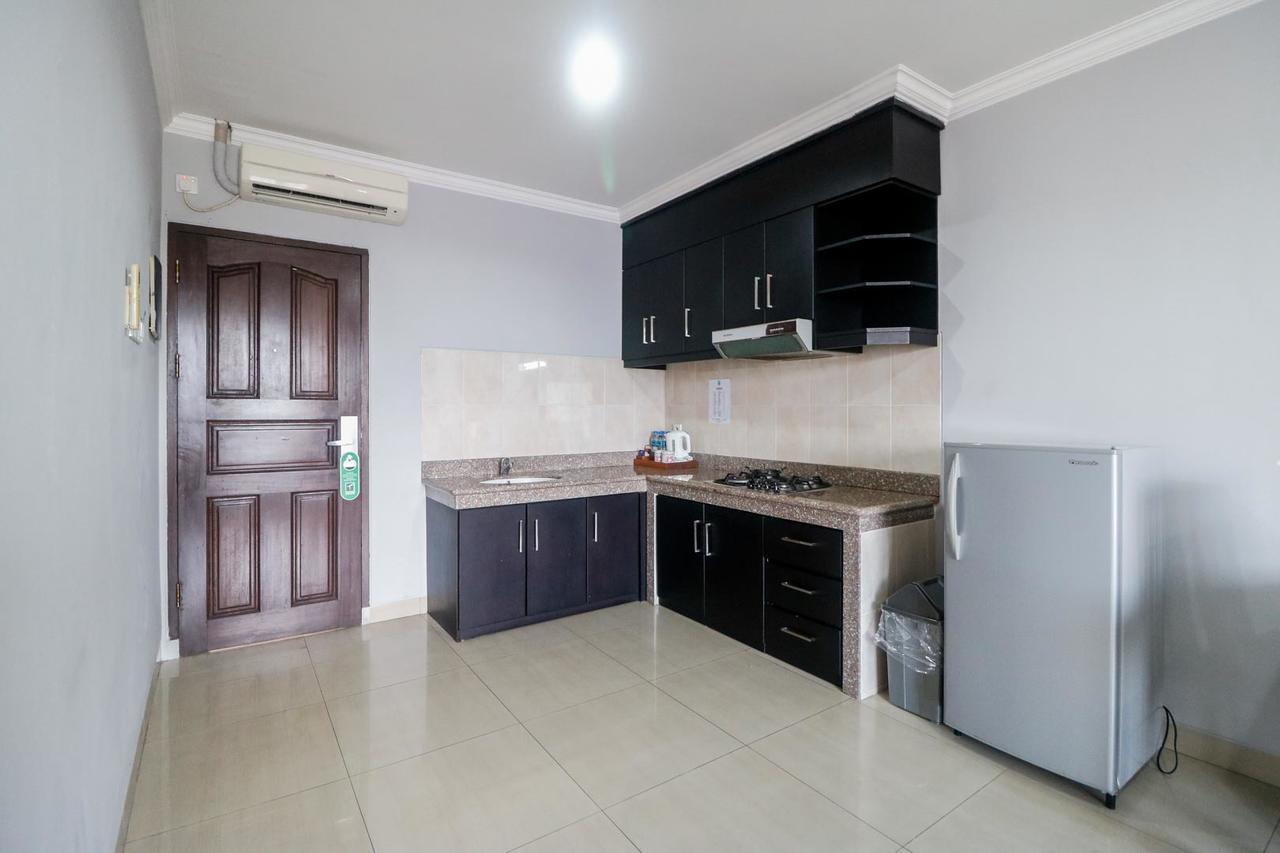 RedDoorz Premium @ Bukit Damai Indah Hotel Balikpapan  Luaran gambar