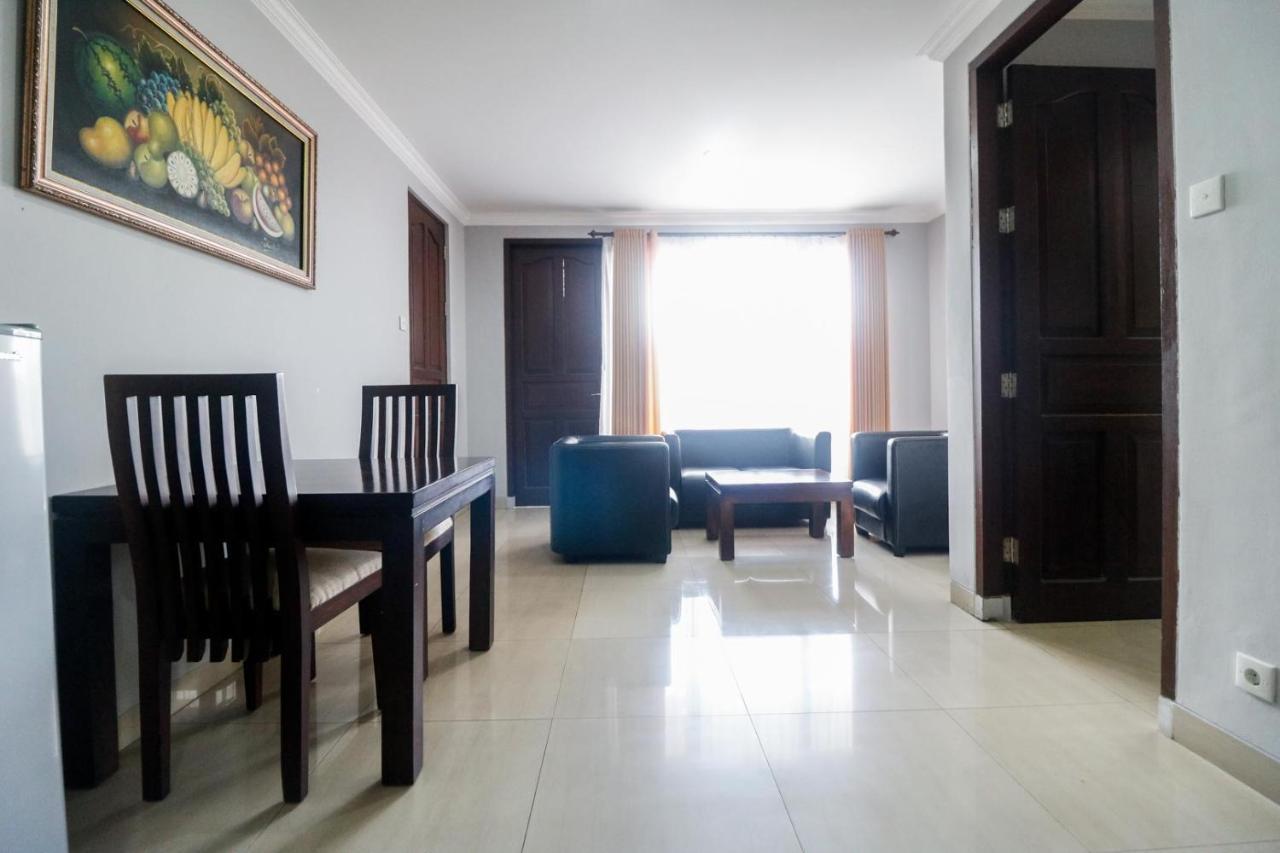 RedDoorz Premium @ Bukit Damai Indah Hotel Balikpapan  Luaran gambar